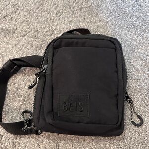 BEIS the sport sling in black EUC